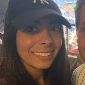 Meet your Posher, Rebecca